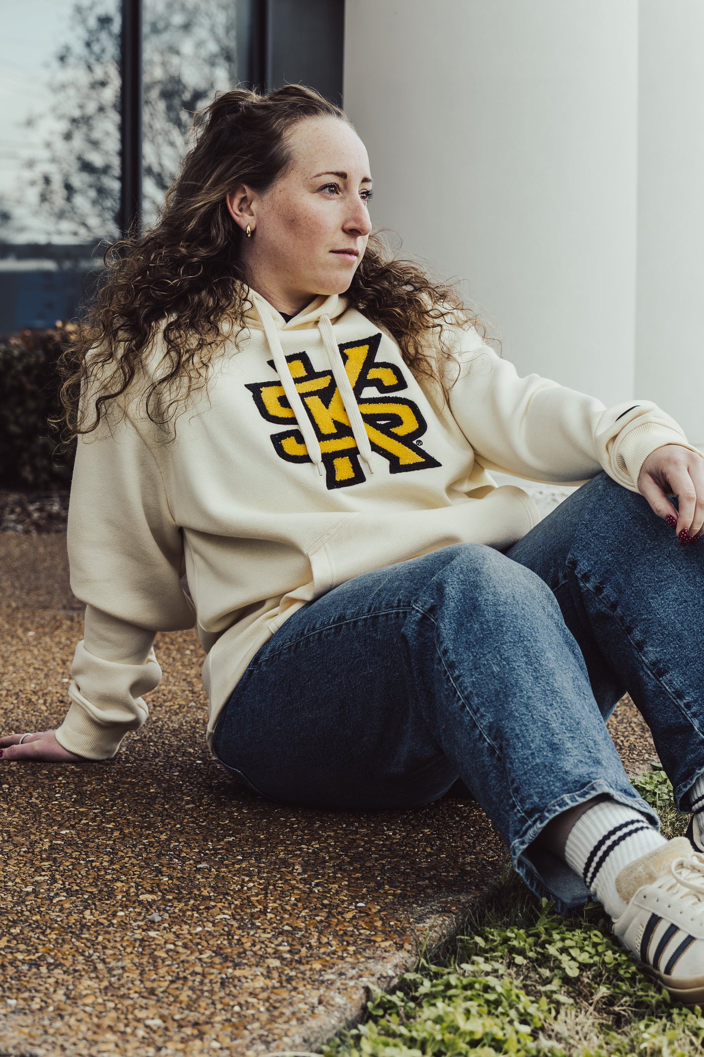 Kennesaw State Owls Bone Chenille Pullover Hoodie