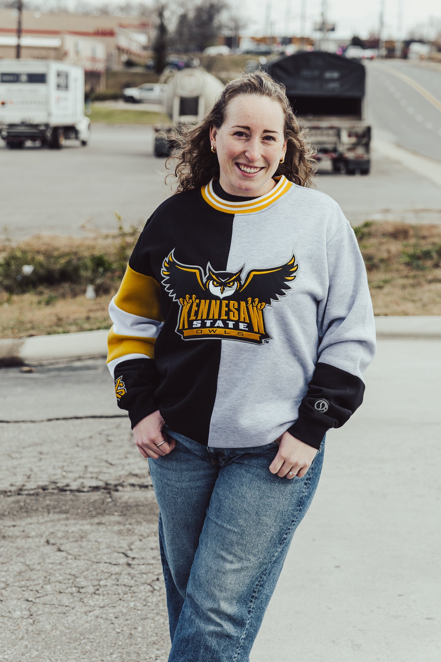 Kennesaw State Owls Split Crewneck